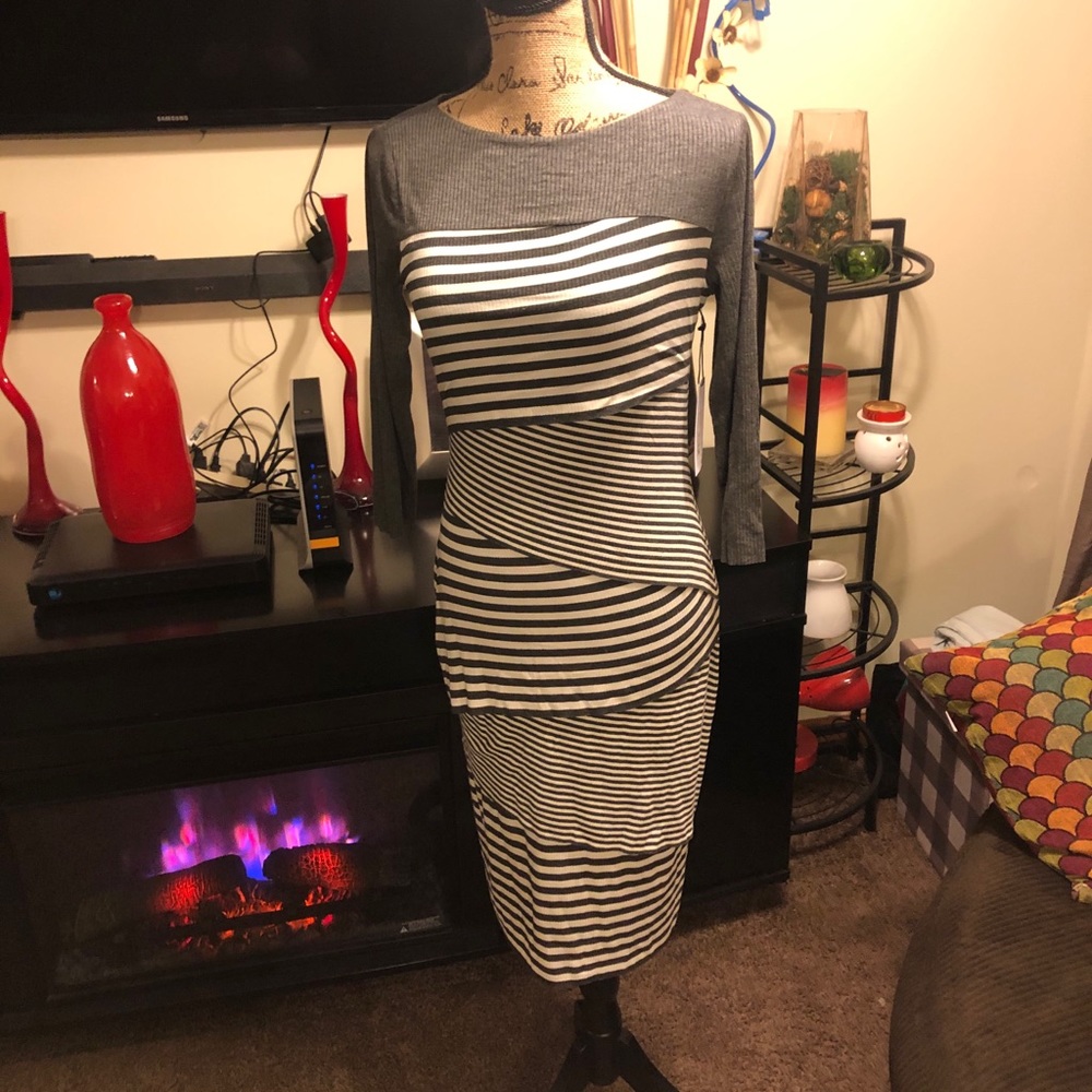 Bailey 44 Column Dress